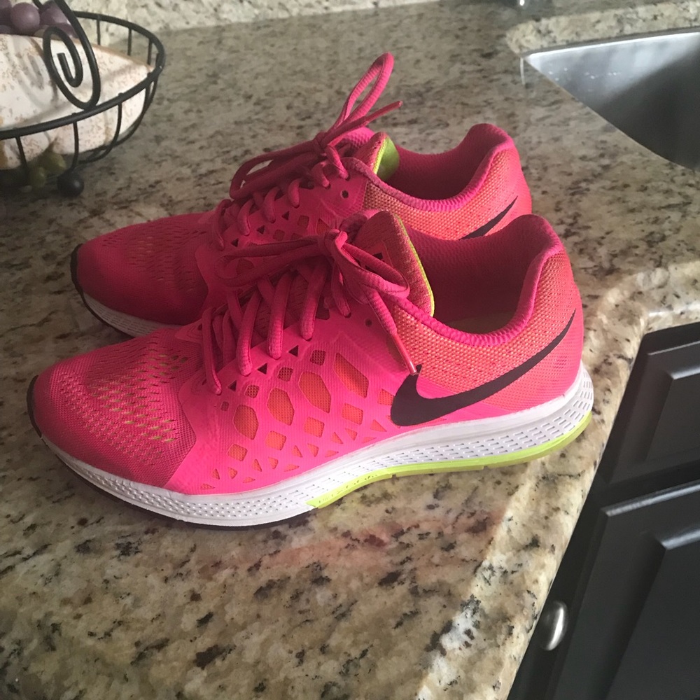 Nike shoes
